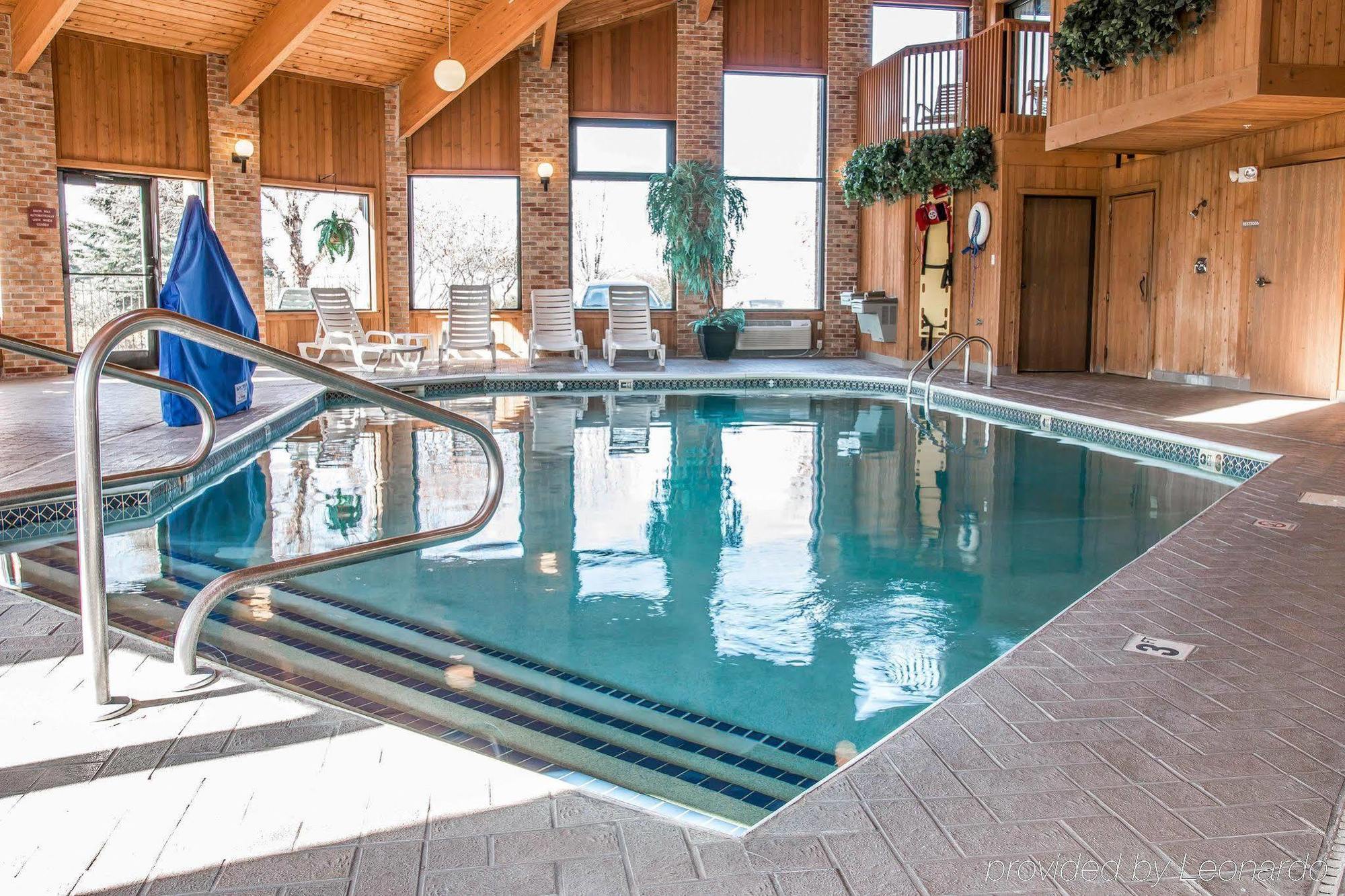 Quality Inn Marshall Near I-69 Экстерьер фото