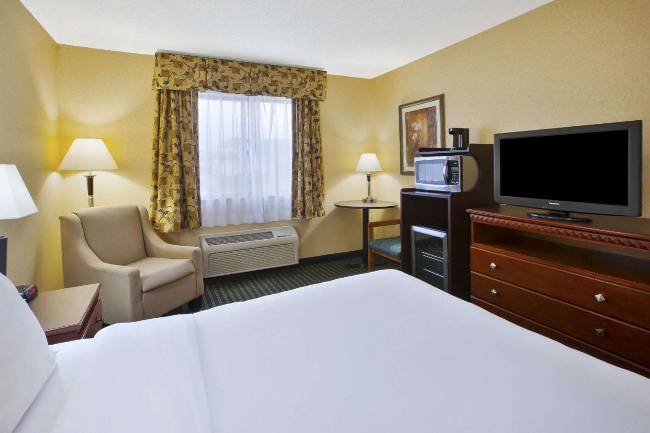 Quality Inn Marshall Near I-69 Экстерьер фото